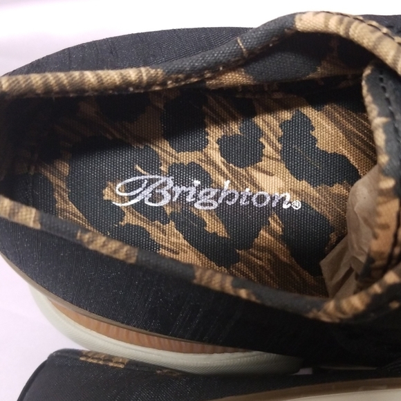 NWT Brighton "Safari" Ribbon Lace Sneakers - Picture 7 of 7